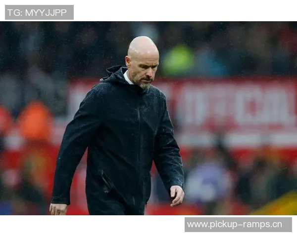 记者评论拉爵对阿莫林的三年承诺荒谬昨年九月无人支持滕帅下课 记者评论拉爵对阿莫林的三年承诺荒谬昨年九月无人支持滕帅下课