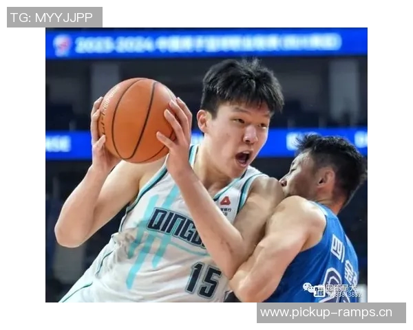 夏普与杨瀚森在首周训练营展现卓越表现引发广泛关注与期待 夏普与杨瀚森在首周训练营展现卓越表现引发广泛关注与期待