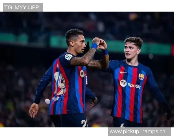 拉菲尼亚在社交媒体上向阿尔巴致敬表达曾共战的荣幸与感激之情 拉菲尼亚在社交媒体上向阿尔巴致敬表达曾共战的荣幸与感激之情