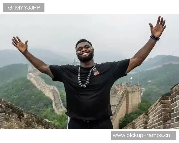 锡安半场表现抢眼展现全能身手助球队争胜 锡安半场表现抢眼展现全能身手助球队争胜