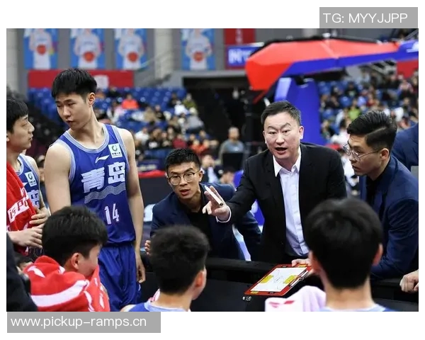 刘维伟现场观战首秀杨瀚森表达喜悦并全力以赴展现自我 刘维伟现场观战首秀杨瀚森表达喜悦并全力以赴展现自我