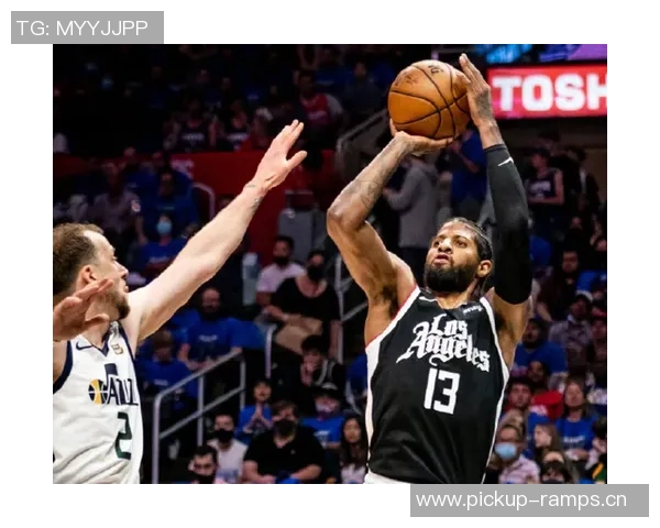 曼恩表现出色12投5中斩获15分外加1篮板6助攻2抢断助力球队胜利 曼恩表现出色12投5中斩获15分外加1篮板6助攻2抢断助力球队胜利