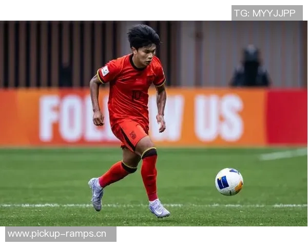 蒯纪闻强势突破三人防线禁区射门遭扑救精彩瞬间回顾 蒯纪闻强势突破三人防线禁区射门遭扑救精彩瞬间回顾