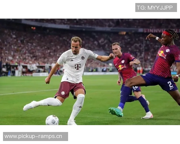 拜仁状态火热德甲不败延续门兴苦苦挣扎连遭14场失利 拜仁状态火热德甲不败延续门兴苦苦挣扎连遭14场失利