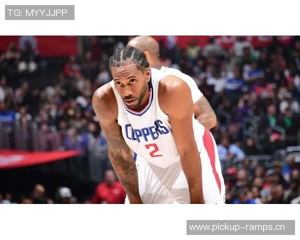 莱昂纳德生涯得分突破15000分快船三节惨遭对手压制落后32分 莱昂纳德生涯得分突破15000分快船三节惨遭对手压制落后32分