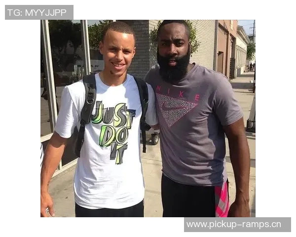 今夕是何年哈登与库里双星对决场均数据引发关注 今夕是何年哈登与库里双星对决场均数据引发关注