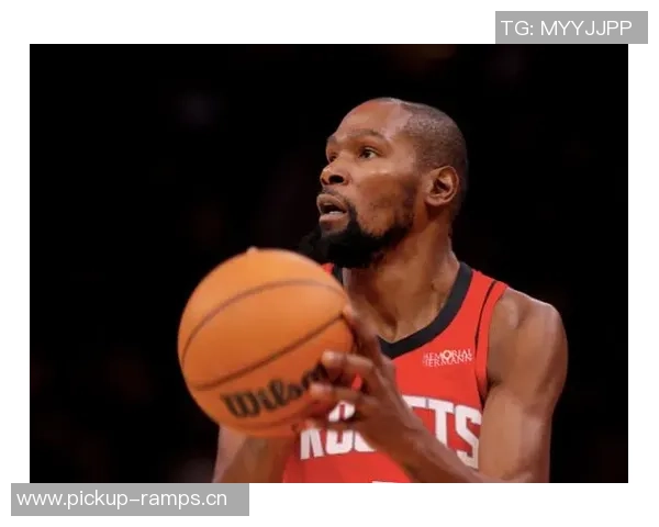 约基奇盛赞杜兰特关键时刻的绝佳表现称其为传奇球员