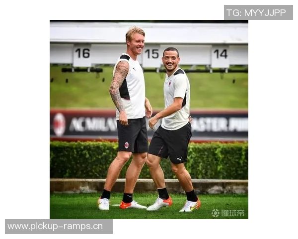 再集结时刻拉米罗带领球队开启新赛季首堂训练课 再集结时刻拉米罗带领球队开启新赛季首堂训练课