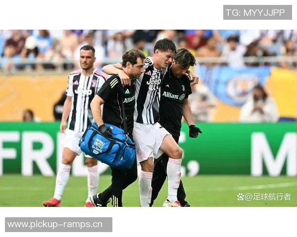 今夏离开尤文的萨沃纳在英超表现出色新援前锋进球数惨淡仅为一球