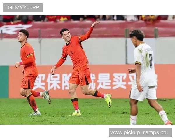 U22国足主帅安东尼奥亲临现场考察海牛与三镇的精彩对决